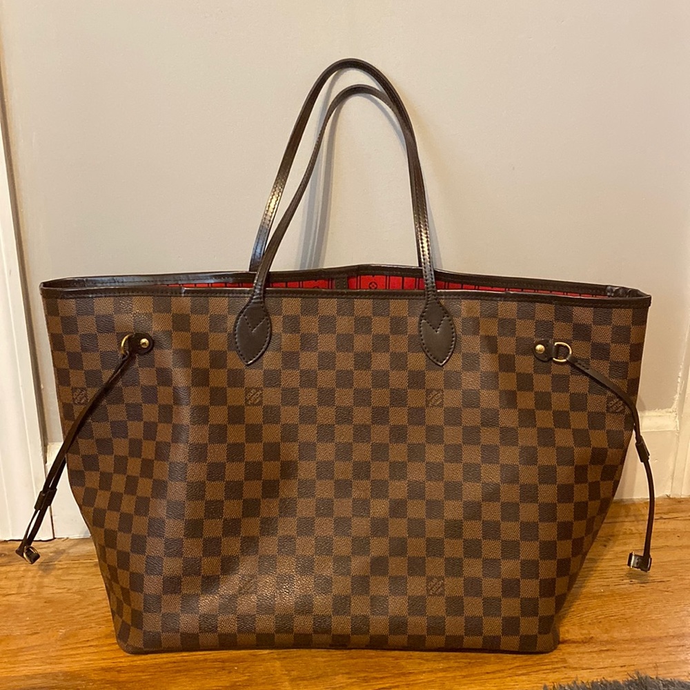 EUC✨ Damier Ebene GM Neverfull
